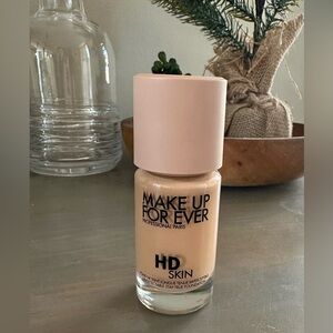 NWOB “2Y30” Makeup Forever HD Skin Foundation